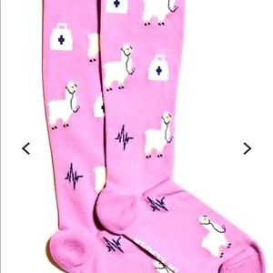 Figs trauma llama compression socks